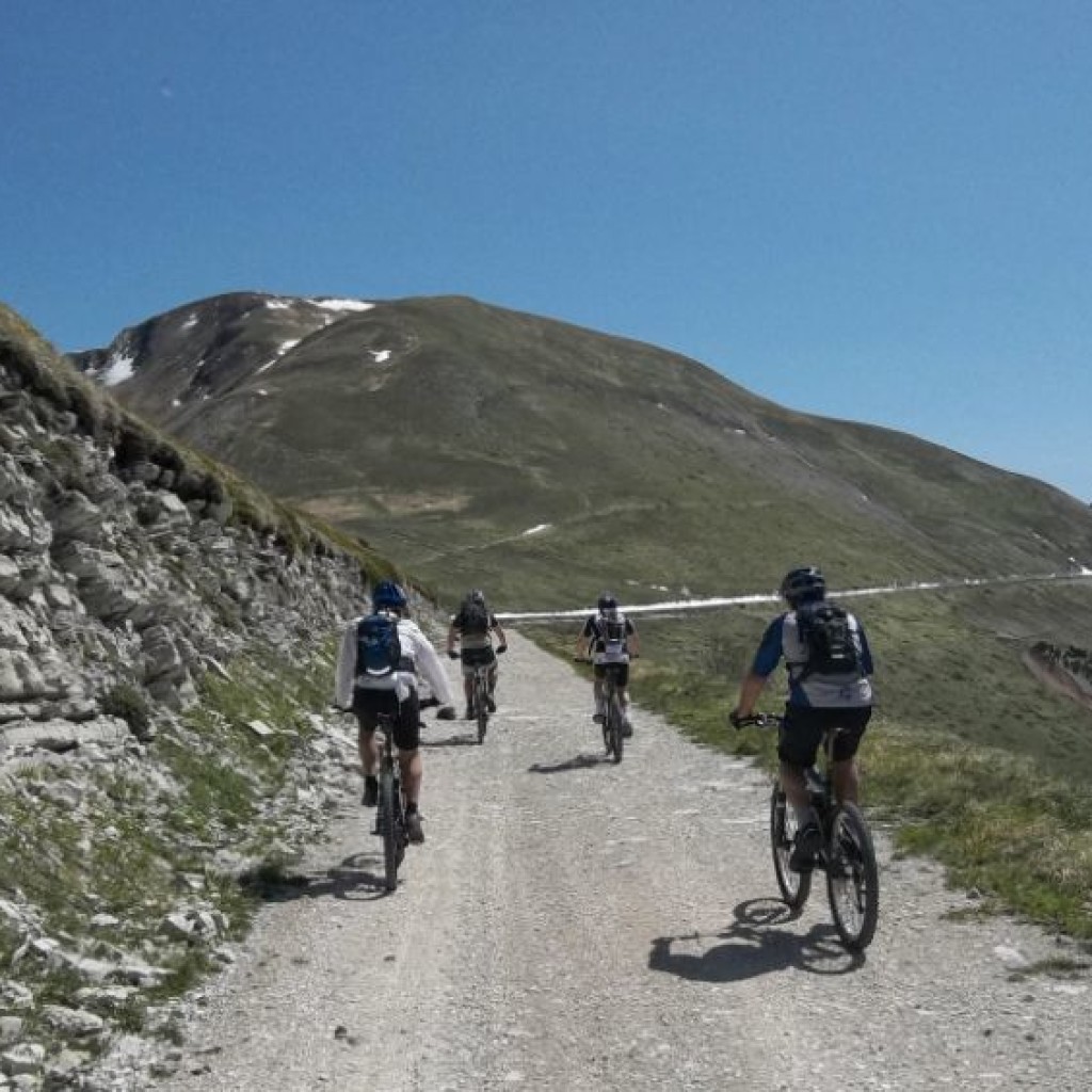 CROCE DI MONTE RODONDO 19 05 2012 013