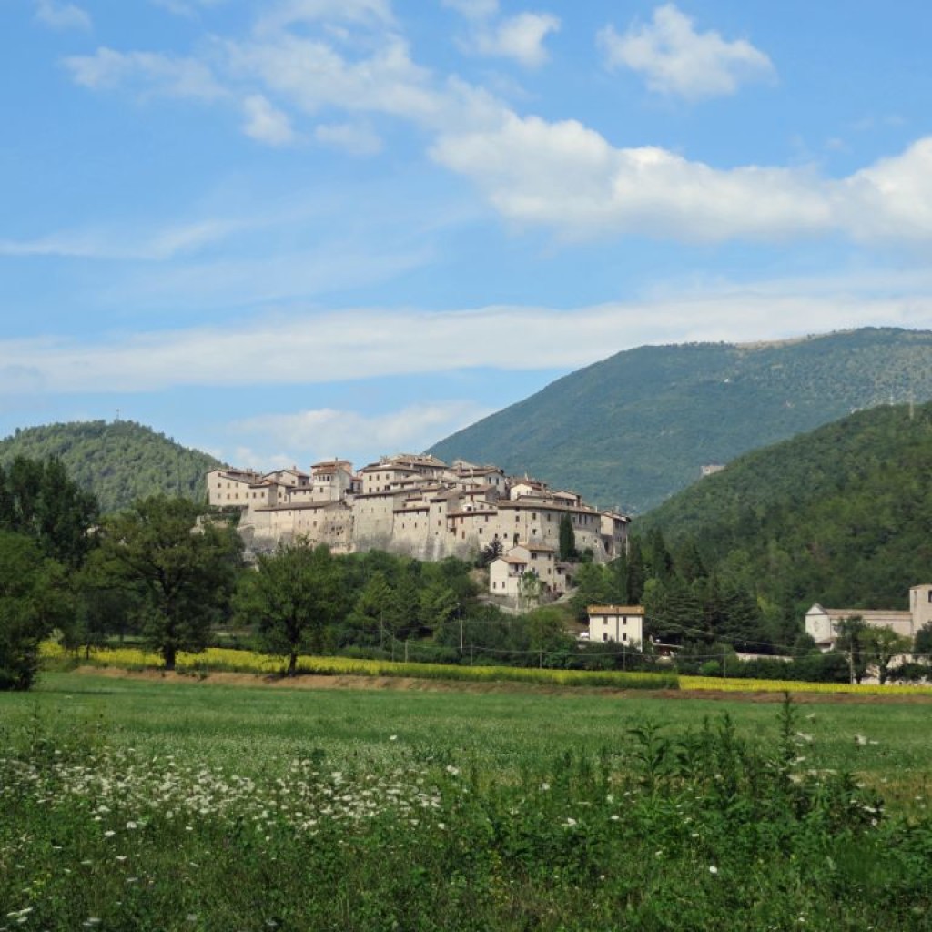 castel san felice vecchia ferrovia spoleto-norcia