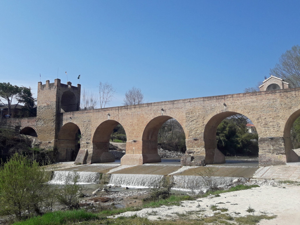 Tolentino - Ponte del Diavolo